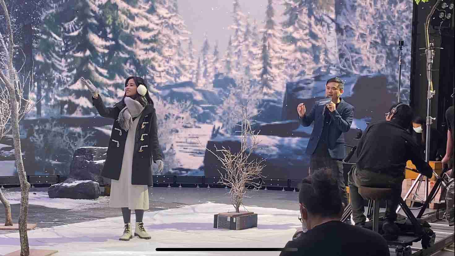 口袋牛店以ALED先进显屏技术，，，与金马奖视觉特效团队“再现影像”携手合作打造LED虚拟摄影棚，，提供沉浸式表演体验，，并精简拍摄成本与时间